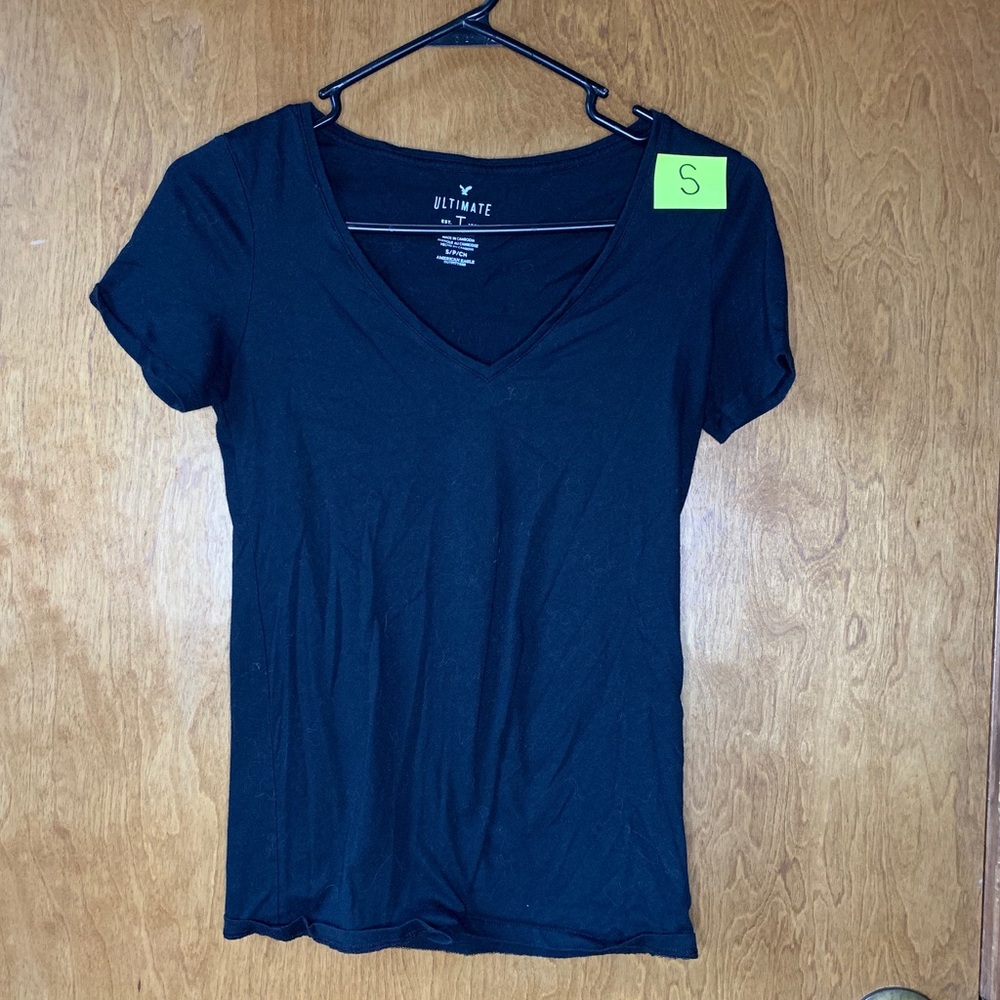 American Eagle top